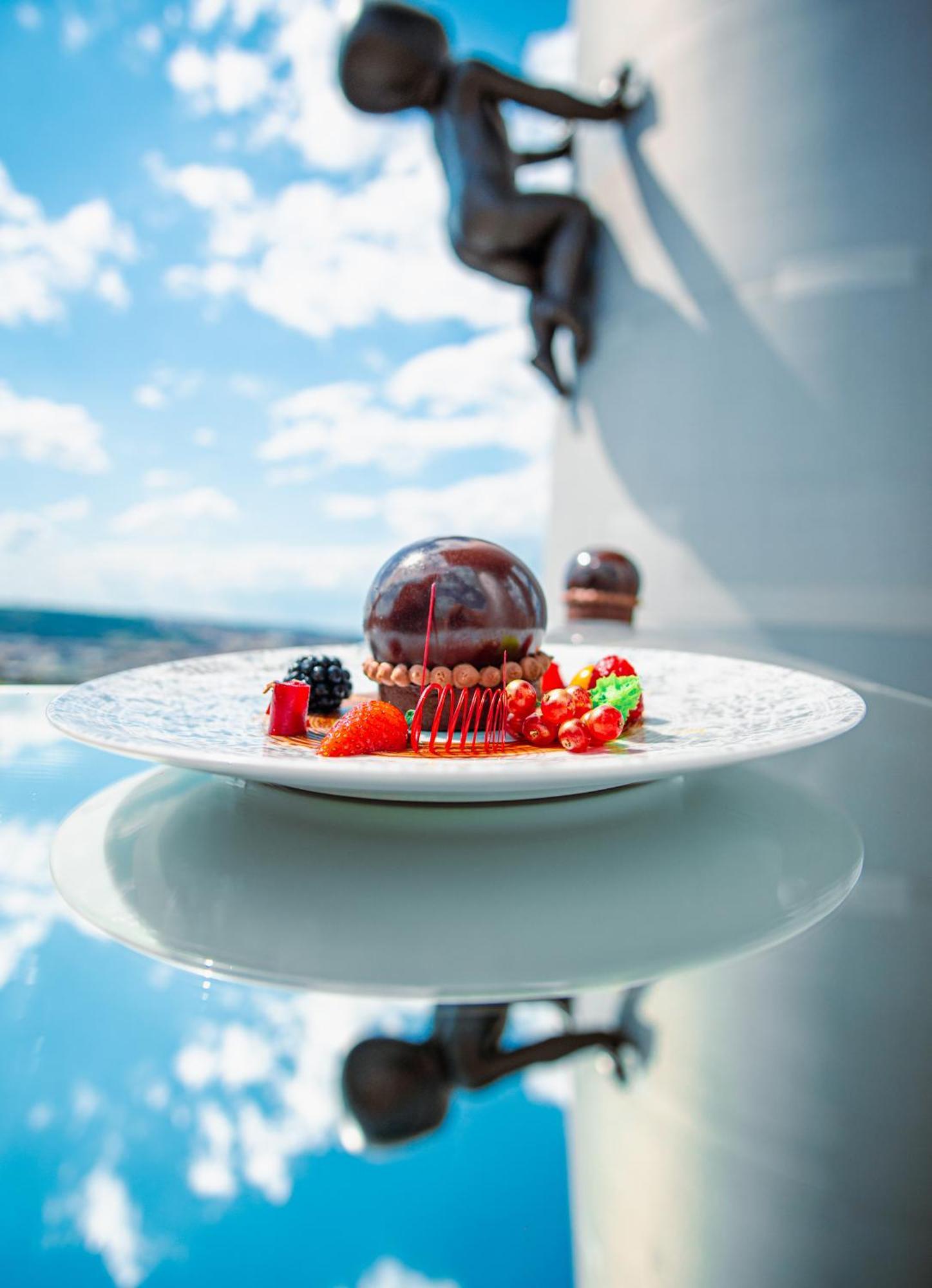 Hotell Sky Prag